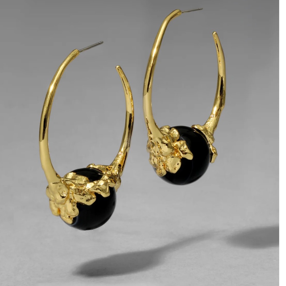 ALEXIS BITTAR • Brut Gold Capped Black
Agate Hoop Earrings